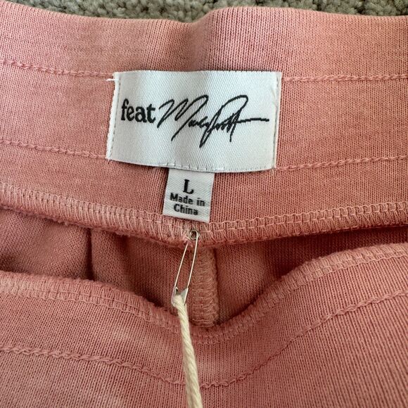 NWT* Feat x Madison Prewett Collab Blanketblend Shorts - Women's Large - Picture 5 of 8
